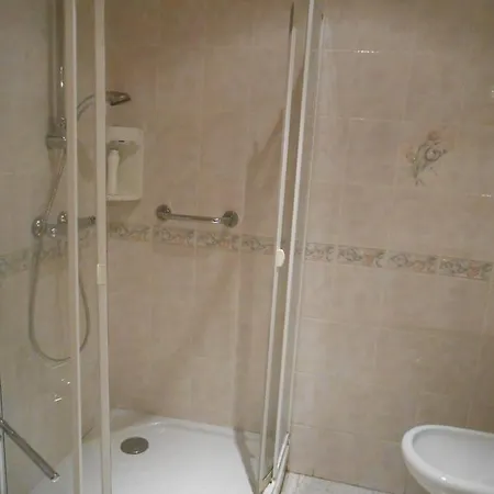 L'arinella アパート *