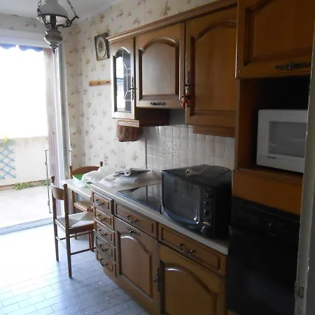 L'arinella アパート バスティア